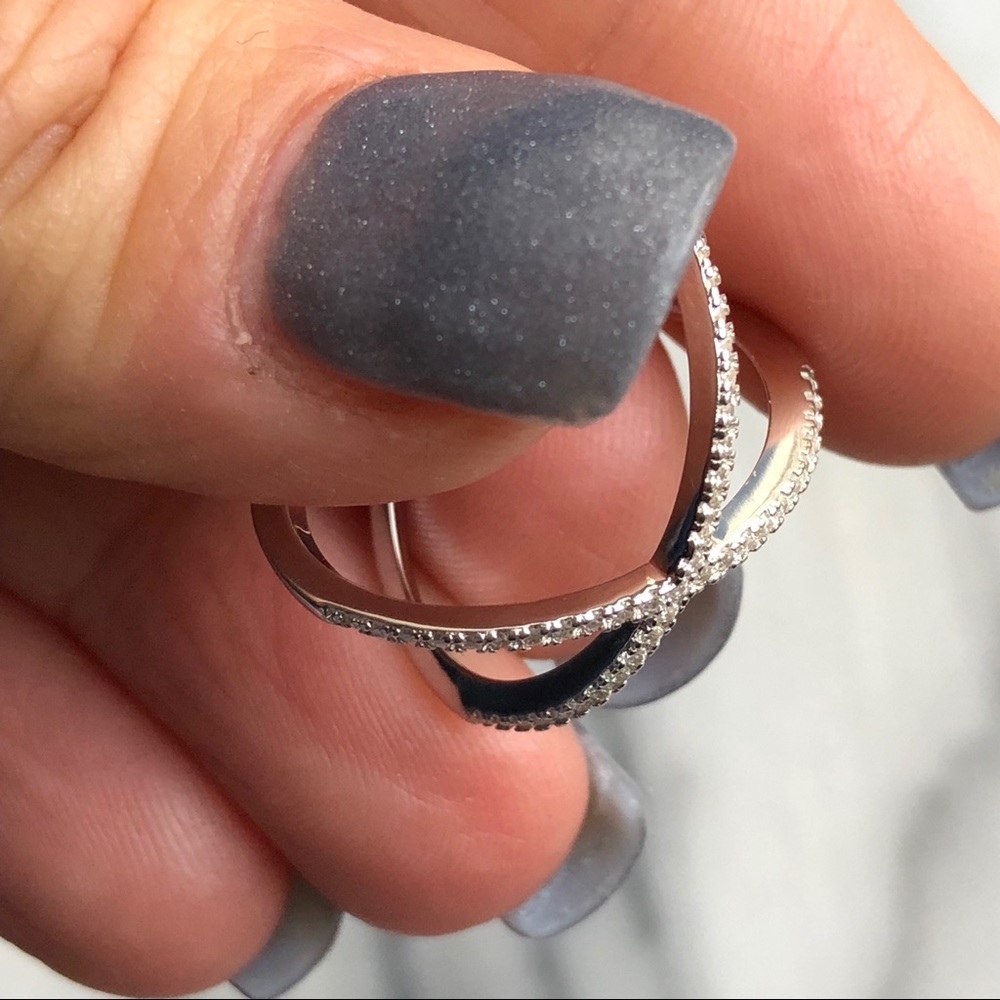 Sterling silver CZ overlapping ring crossover - Picture 5 of 7